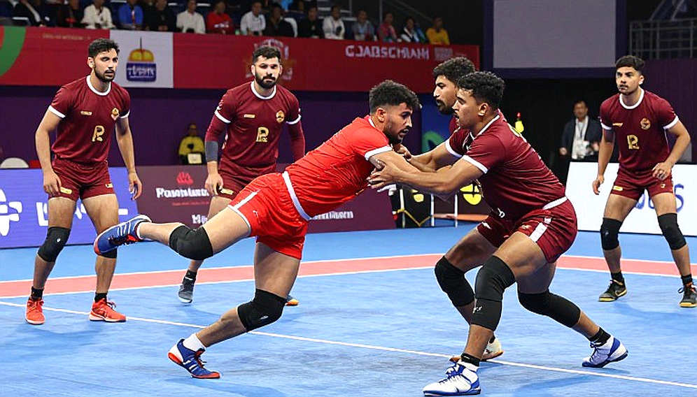 चौदह से तेरह: अहमदाबाद की एंट्री लिस्ट और पाकिस्तान के हटने का बहीखाता चौदह से तेरह: अहमदाबाद की एंट्री लिस्ट और पाकिस्तान के हटने का बहीखाता